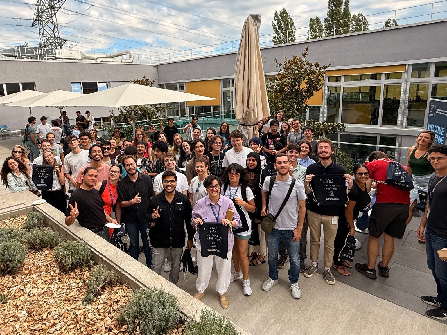 CERN alumni: a powerful engine for knowledge transfer
